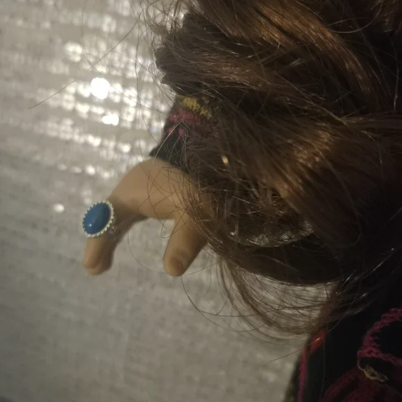 Brand New American Girl Doll- SAIGE! (was on display) - Picture 4 of 5